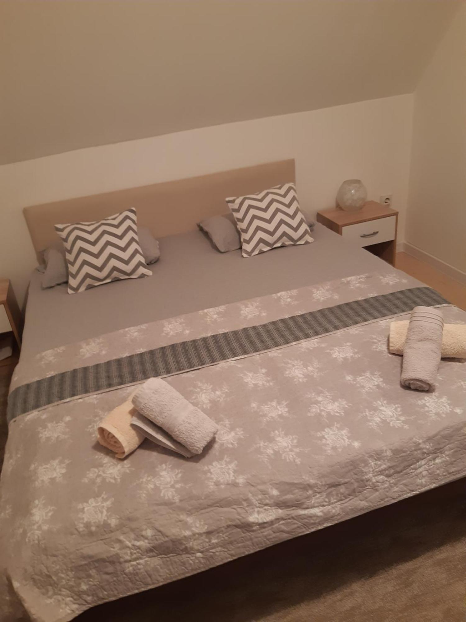 Villa Nirvana Палич Екстериор снимка